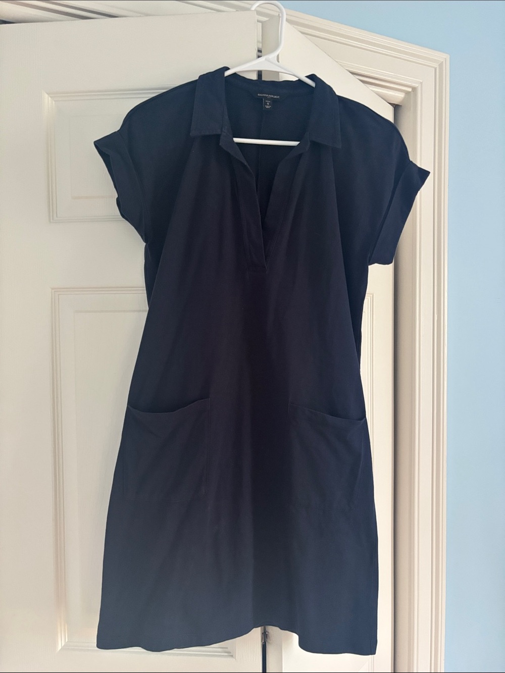 Banana Republic Navy Short-Sleeve Tunic with Pockets
